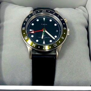 Timex Waterbury GMT Olive Green and Black Watch